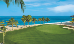 Palmilla Golf Resort Green near beach with ocean in background