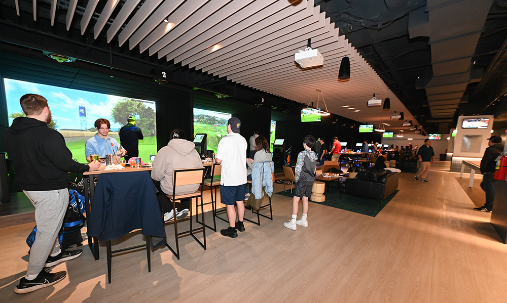 20230219 Golfzon Family and Friends Event Golfzon interior